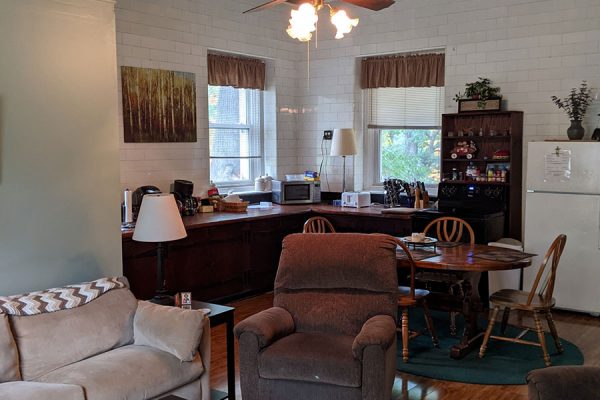 Dining Room & Kitchen - L'Hermitage